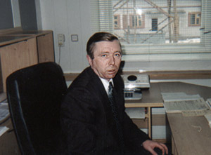 На снимке: В.М.Черненький, главный инженер Горномарийских электрических сетей, выпускник ЭЭФ 2001 г.