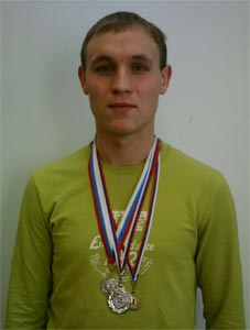 Нигмадзянов Рустам,  студент 1 курса, чемпион РМЭ по греко-римской,  татаро-башкирской и вольной борьбе 